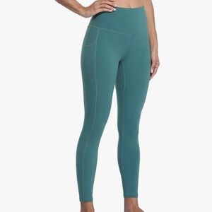 Stylish Green High-Waisted Leggings